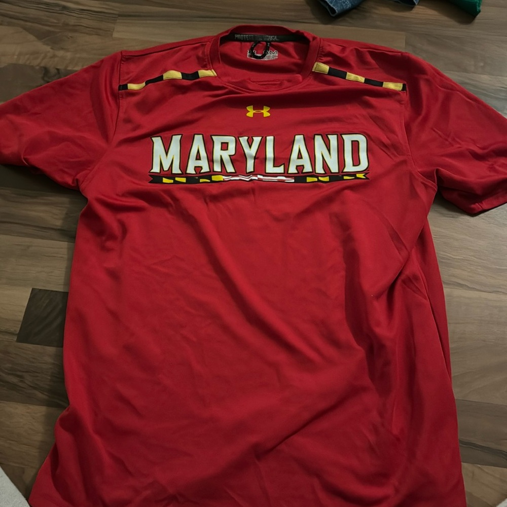 University of Maryland short sleeve top